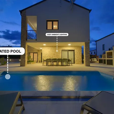 Villa Bellissima Malinska - Privater Pool, 4 Schlafzimmer, Ruhige Lage * Malinska