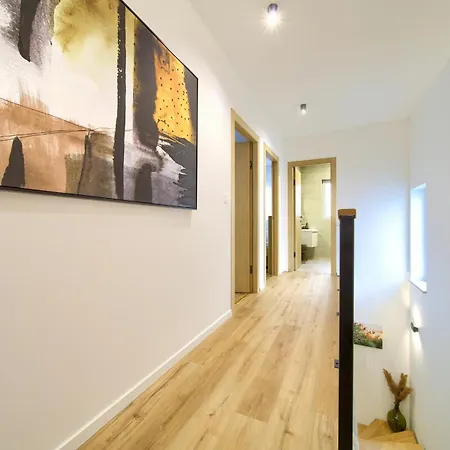 - Bellissima With Private Heated Pool And Table Tennis - Smart Tv Malinska