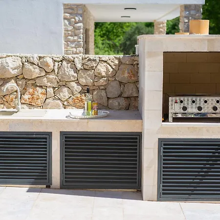 - Bellissima With Private Heated Pool And Table Tennis - Smart Tv 빌라 *